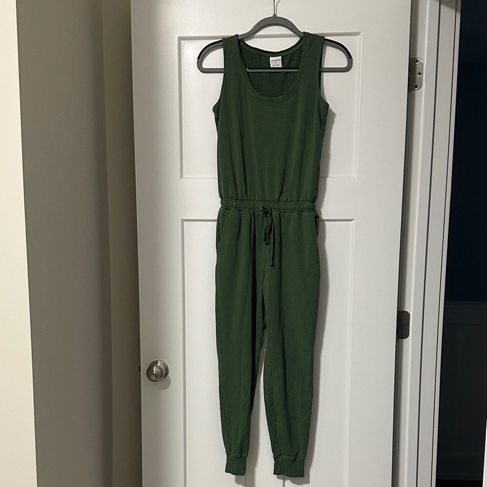 Amazon Essentials Forest Green Sleeveless Jumpsuit